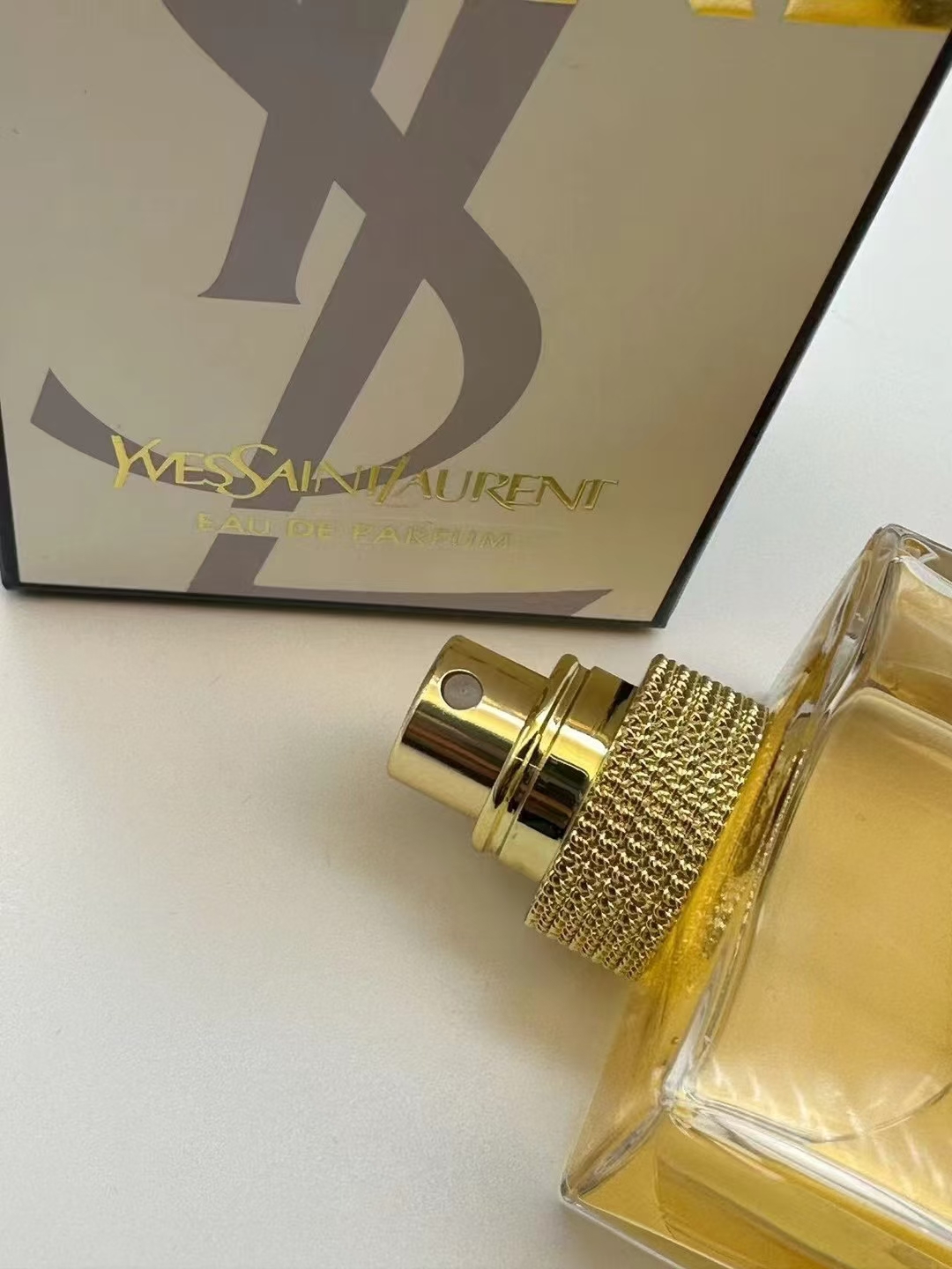 Saint Laurent perfume